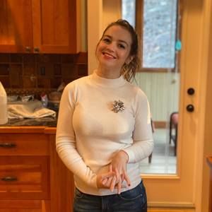 Meet your Posher, Jasmine